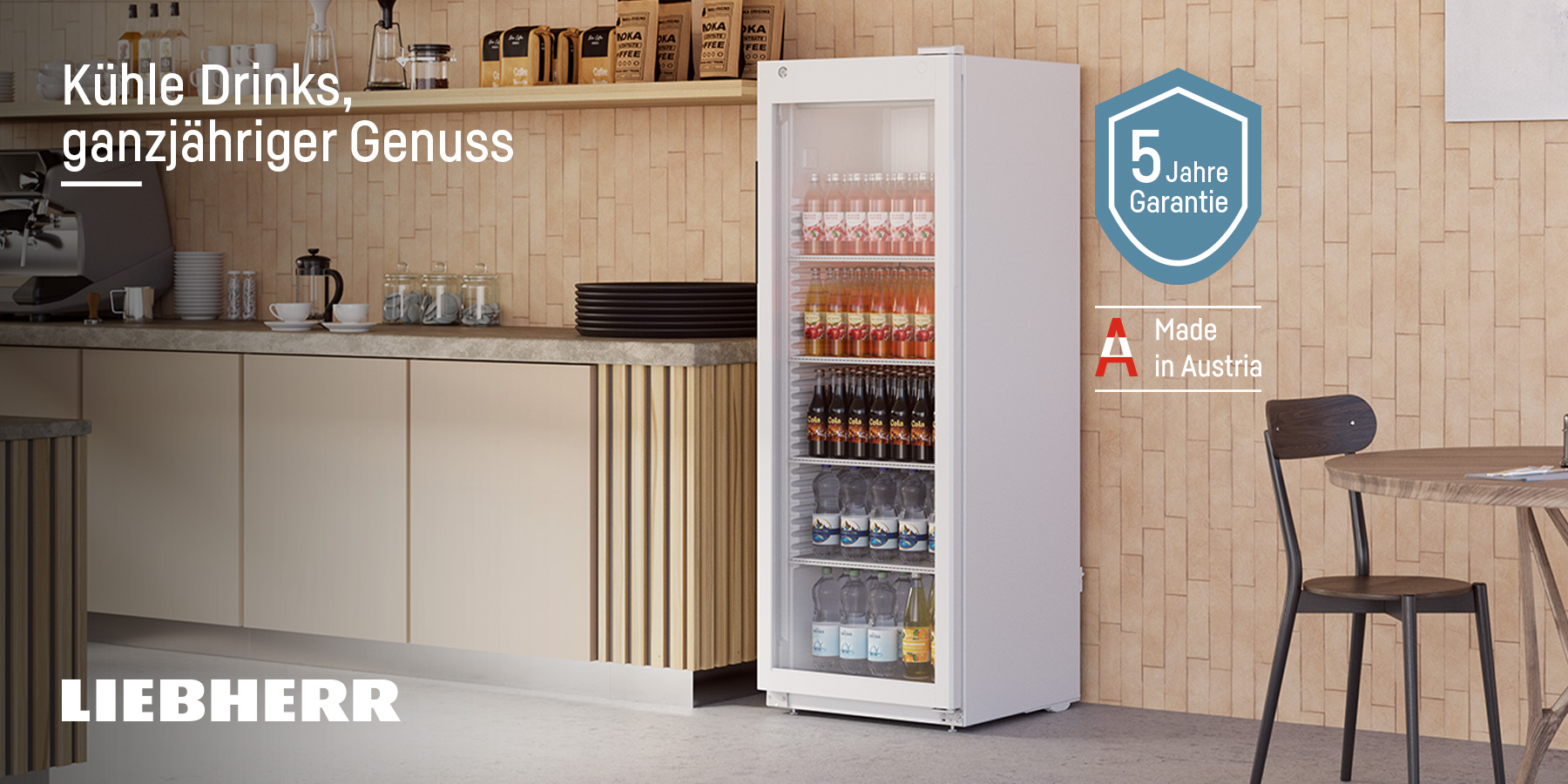 Liebherr Getränkekühlschrank gefüllt mit kühlen Getränken – perfekte Erfrischung für heiße Sommertage, ideal für Zuhause, Büro oder Gastronomie.